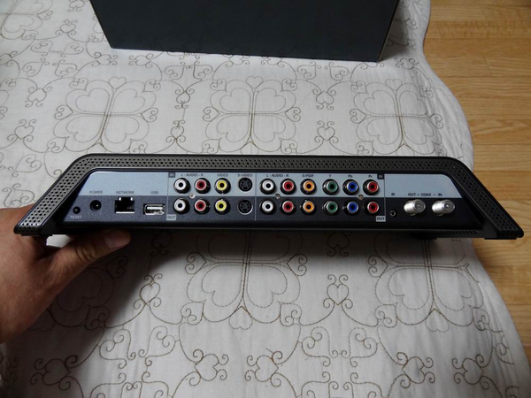 スマホでどこででもテレビ番組が楽しめちゃう『Slingbox PRO-HD』