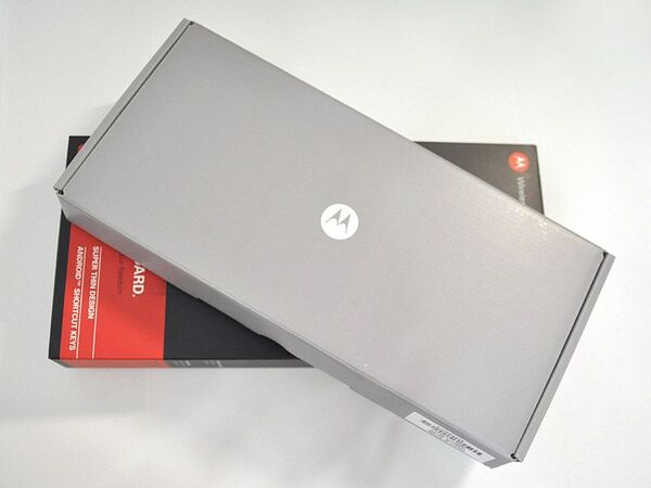 スマホに使える！モトローラのアクセサリーいろいろ