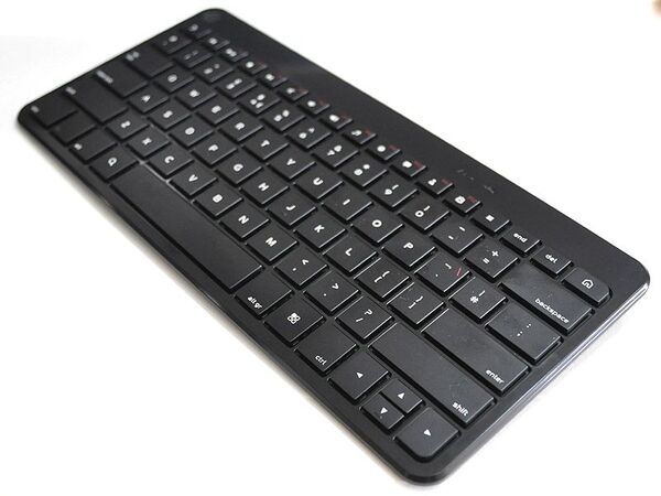 スマホに使える！モトローラのアクセサリーいろいろ