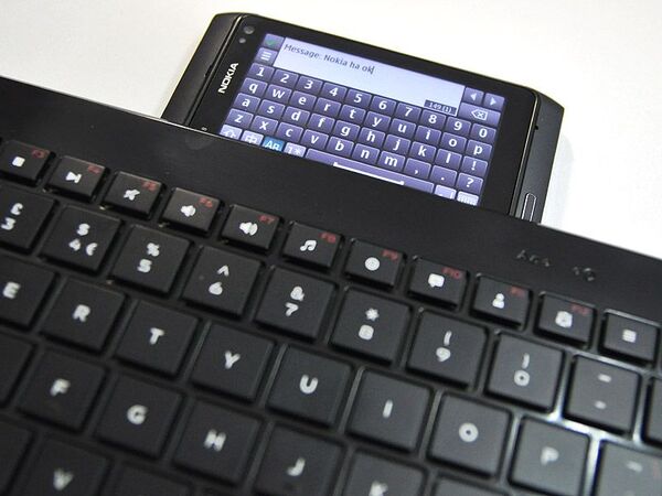 スマホに使える！モトローラのアクセサリーいろいろ