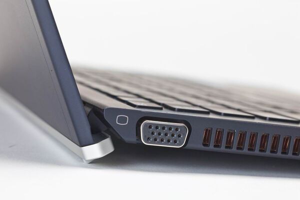 究極をさらに極めた“新VAIO Zシリーズ”最速レビュー