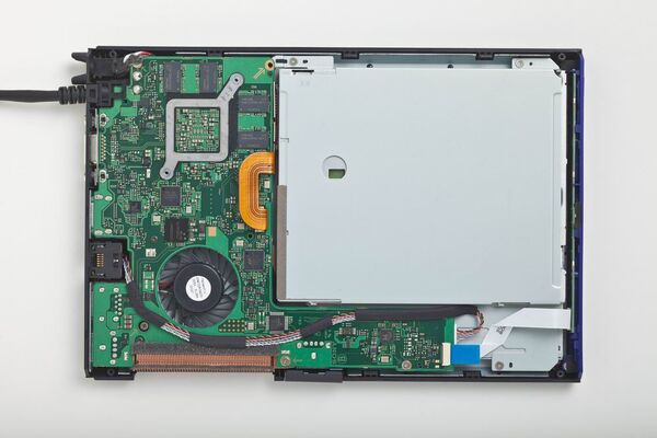 究極をさらに極めた“新VAIO Zシリーズ”最速レビュー