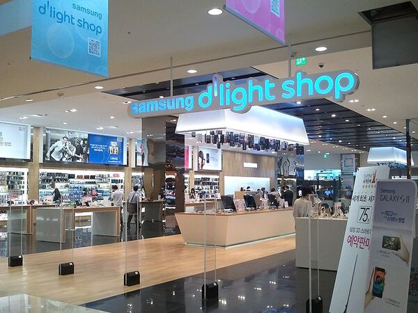 韓国で販売されているGalaxy S II用アクセはドコモ版でも使用可能！