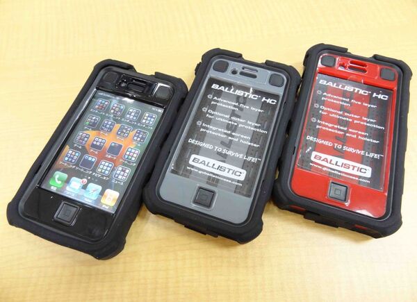 かけがえのないiPhone4を過保護にガードする耐衝撃・防塵・簡易防滴仕様ケース