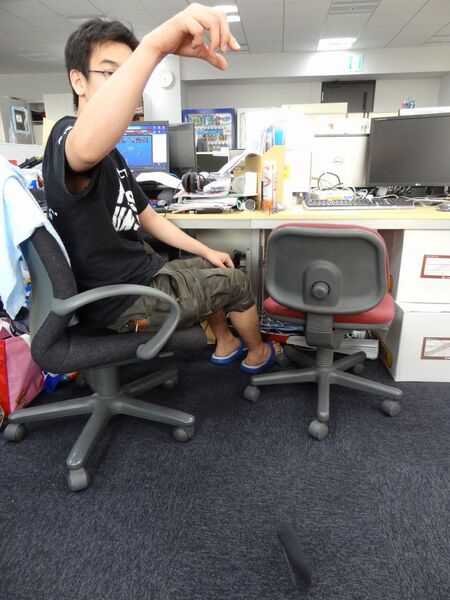 かけがえのないiPhone4を過保護にガードする耐衝撃・防塵・簡易防滴仕様ケース