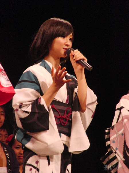 0721 cars2 perfume photo04