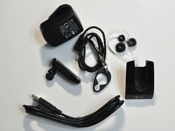 【海外でお買い物】防水・防塵や太陽光充電など夏のアウトドアにピッタリなBluetoothヘッドセット