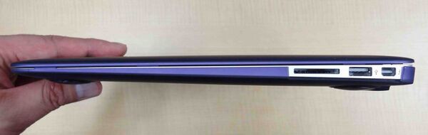 新MacBook Airを購入したら絶対装着したいケース＆フィルム