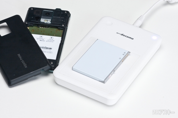 電池だけでも充電できるのが意外！