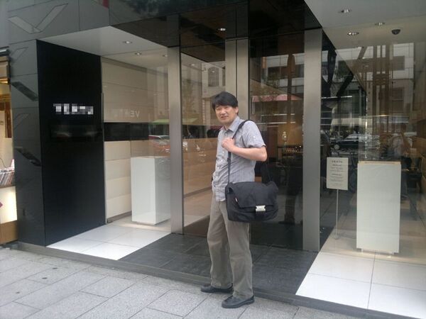 大企業の株価を左右しかねない山根博士の取材バッグの中身を大公開！