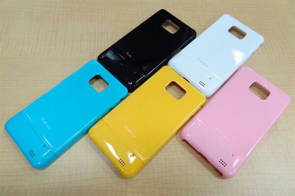 ワザありスタンド機構を内蔵した『GALAXY S II』専用ケース