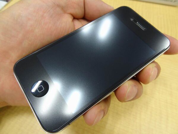 100円で買えるiPhone4用アクセを試してみた