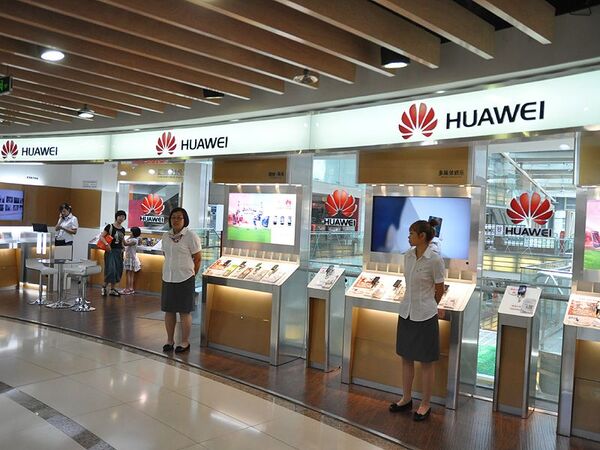 出来たてほやほや？　ファーウェイの本場中国で同社製スマホを買ってみた！