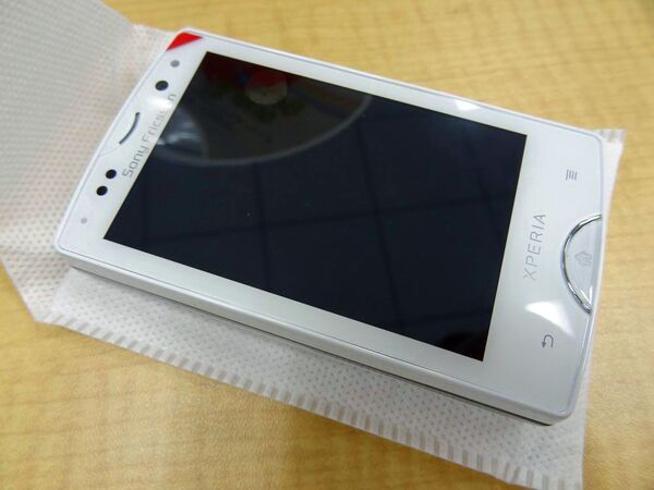 『Xperia mini pro』開梱の儀