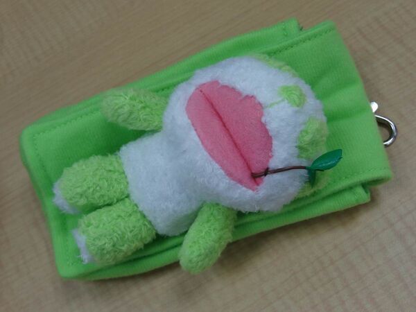 生茶パンダ先生付きモバイルケースがか・わ・ゆ・す～