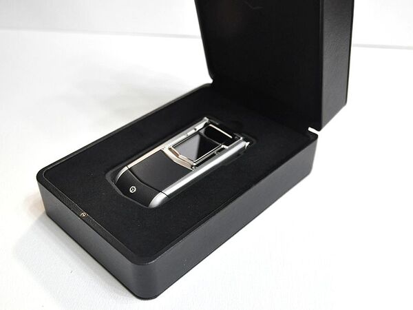 100万円の超高級携帯『VERTU』購入記〜その魅力は？〜（後編）