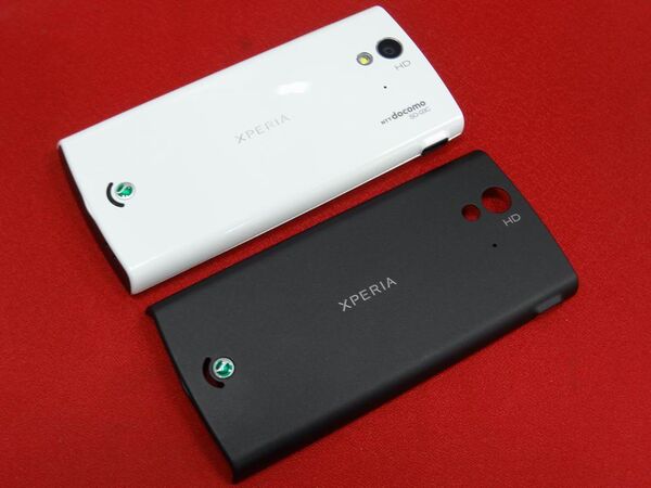 Xperia rayを“男塾”仕様にするつや消しバッテリーカバー