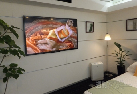 来期のAQUOSは3割がレイアウトフリーモデルに!?　軽く薄くなった新AQUOS発表会