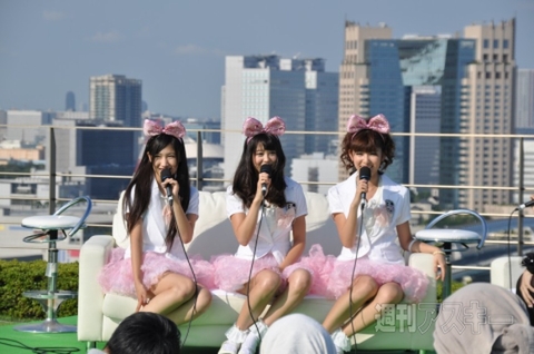 TIF2011_01_104