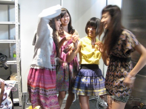 TIF2011_01_161