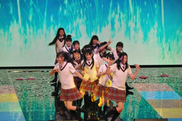 TIF2011_04_49