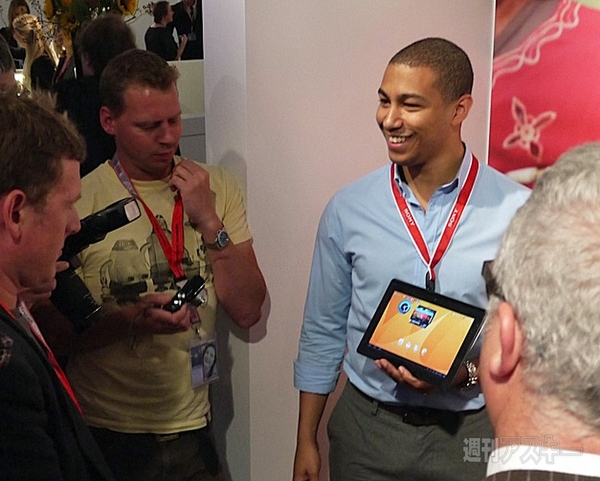 【IFA2011】Sony Tabletは進化する！本田雅一が語るソニーのクラウド戦略