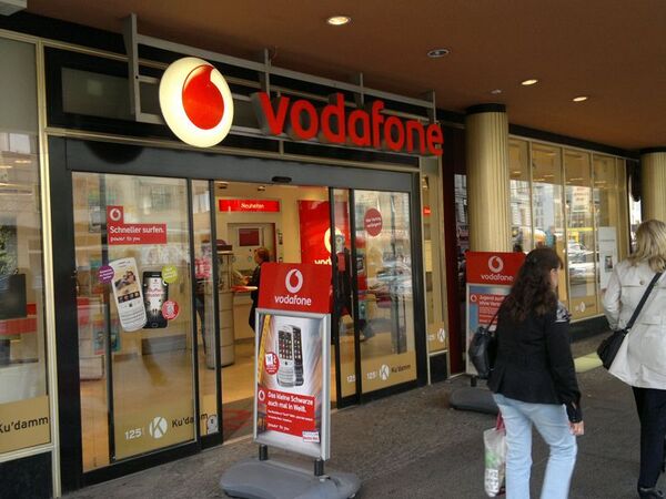 【IFA2011特別企画】ケータイ２台購入し探るドイツ・ベルリン最新モバイル事情