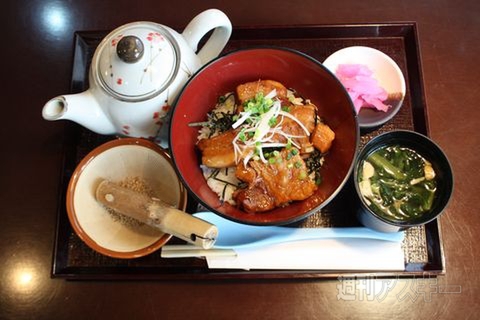 【アキバ食い倒れ部2011】メイドカフェ3