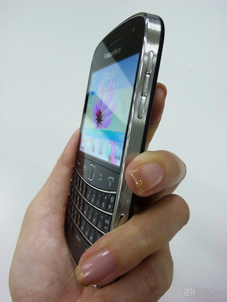 BlackBerry Bold 9900