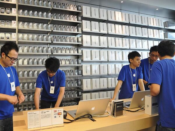 【iPhone5が買える!?】香港にアップルストア直営店がついにオープン
