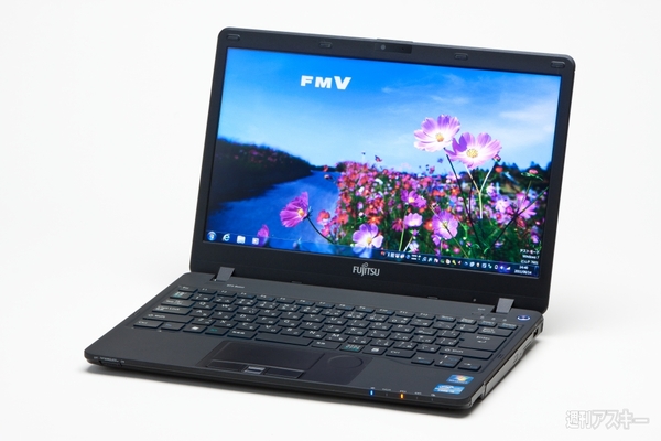 fujitsu11w_001