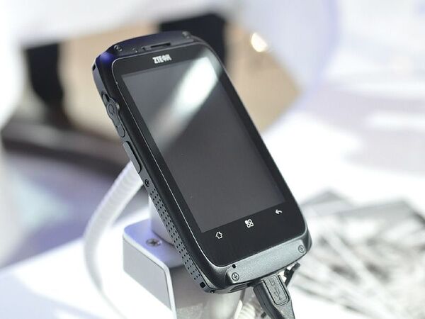 【日本発売熱烈希望】中国IT/通信関連展示会で見つけた魅惑のスマホ！