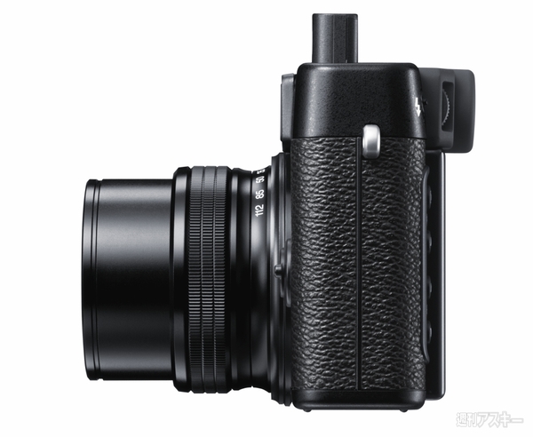 FujiFilm_X10