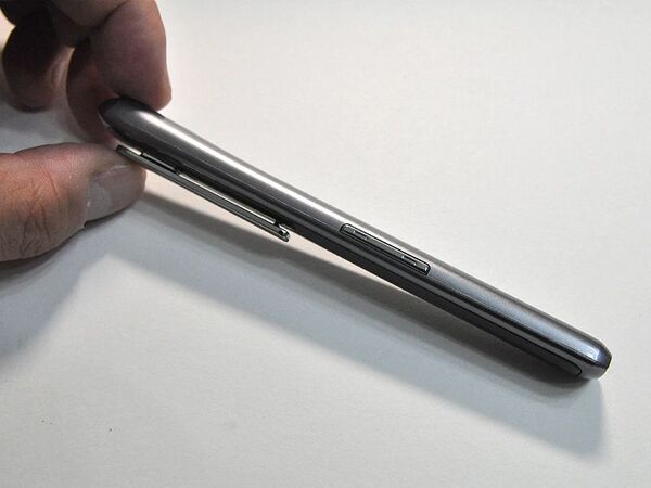 【海外限定】まるでスパイグッズみたいなペン型Bluetoothヘッドセットをゲット！