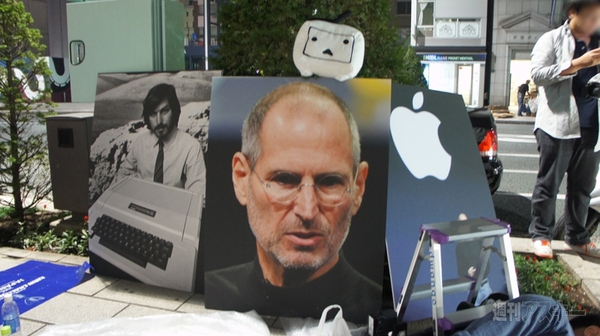 iPhone 4S行列レポート アップルストア銀座編