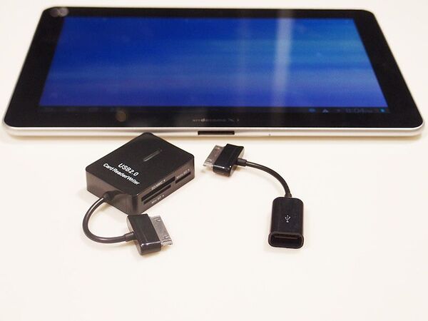 【実験！】海外製GALAXY TAB 10.1アクセサリーをドコモ版で使えるか試してみた
