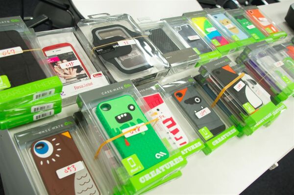 iPhone 4S対応ケース19製品選りすぐりレビュー〜モバイルガジェットショップ がうがう！編〜