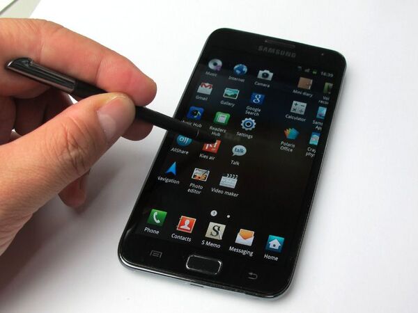 専用スタイラスでサクサク操作！　まるで紙のノートのような『Galaxy Note』最速レビュー