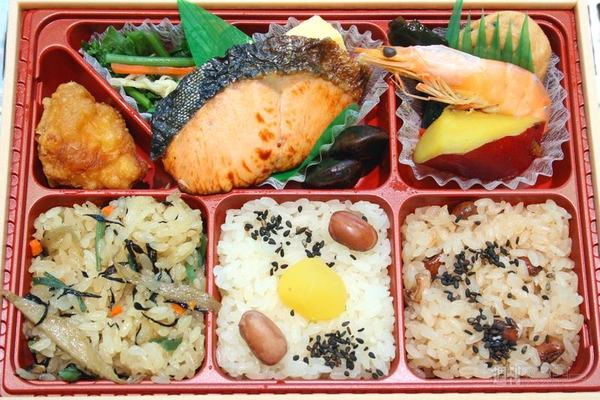 【アキバ食い倒れ部2011】テイクアウト