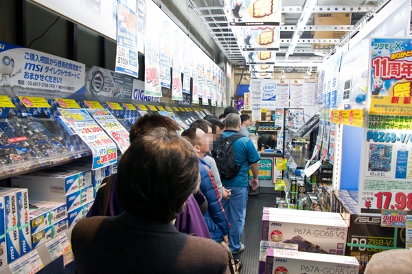 『Core i7-3930K』はアキバで瞬殺!?　“Sandy Bridge-E”販売初日レポート