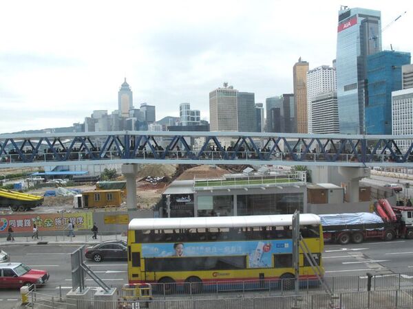 【セレブも転売屋も夢中】香港iPhone 4S発売狂騒曲