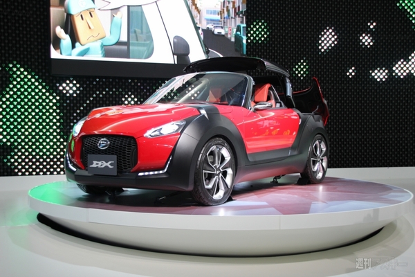 【TMS2011探検隊】痛車の究極系に留まらない『Fun-Vii』はクルマ興味ゼロのマイ度肝をぶっこ抜き！　西館1・2ホール編