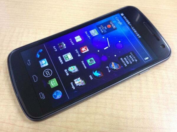 『GALAXY NEXUS』の湾曲画面でも反らない『EASY PROTECTOR EX』を試してみた