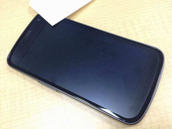 『GALAXY NEXUS』の湾曲画面でも反らない『EASY PROTECTOR EX』を試してみた