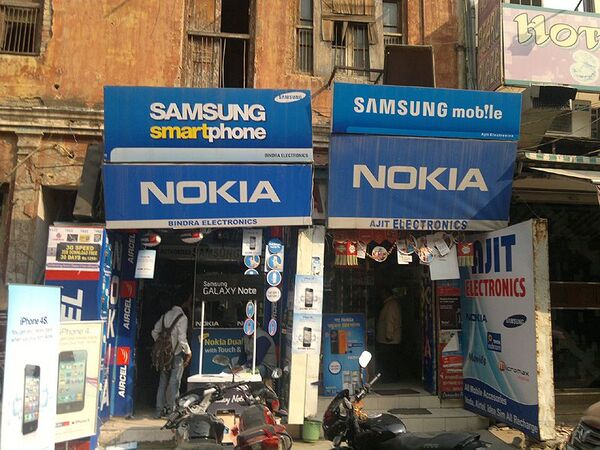 【海外スマホ事情】デリーでインドなスマホを買おう！
