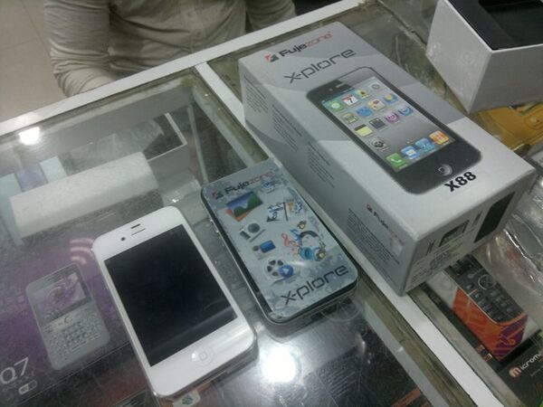 【海外スマホ事情】デリーでインドなスマホを買おう！