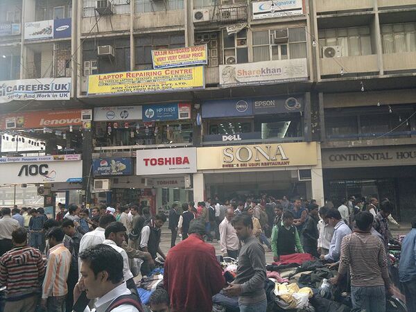 【海外スマホ事情】デリーでインドなスマホを買おう！