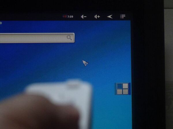 サムスンテレビより早く自宅テレビでAngry Birdsが楽しめるスマートテレビ的端末『ioBox』