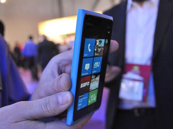 CESに出展されたスマホ新製品を総ざらい：CES2012