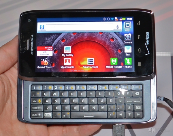 CES2012 モトローラ DROID MAXXほか